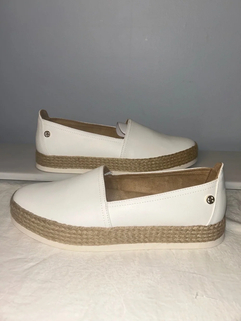 New Giani Bernini Women's Archerr Slip-On Espadrilles White Size 10